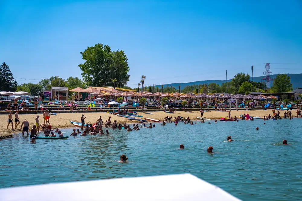 BIG SUMMER FEST 2026 visitors swimming in the lake